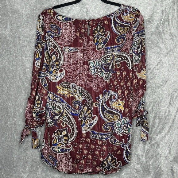 Sara Michelle 1X Shirt Top Maroon Red Paisley 3/4 Sleeve Scoop Neck Button Back - Picture 9 of 9